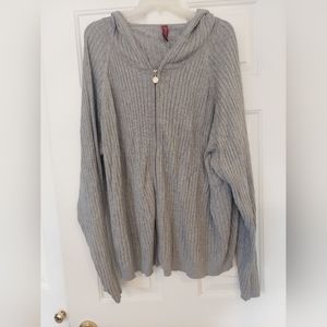 Gitano Hoodie Sweater size 30/32W